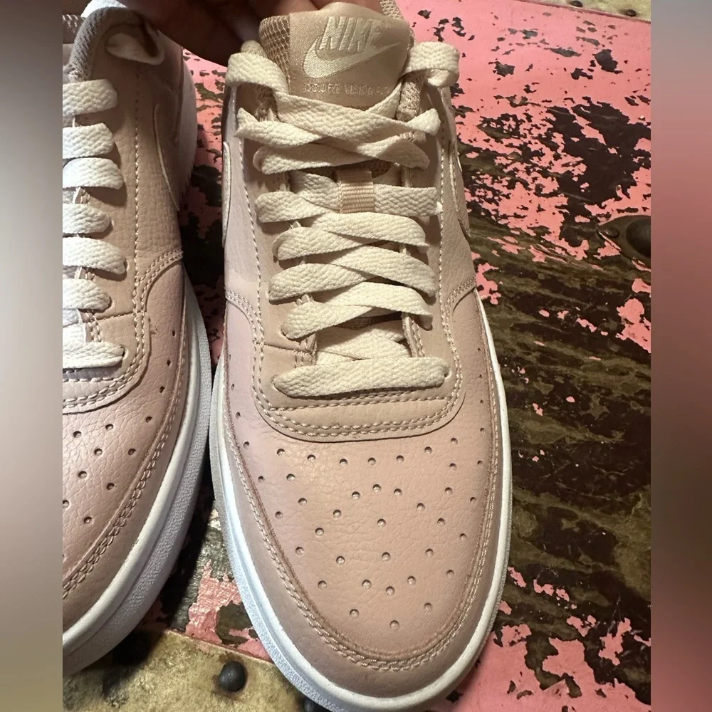 NIKE Women’s Court Vision Alta “Pink Oxford” Sz 8.5